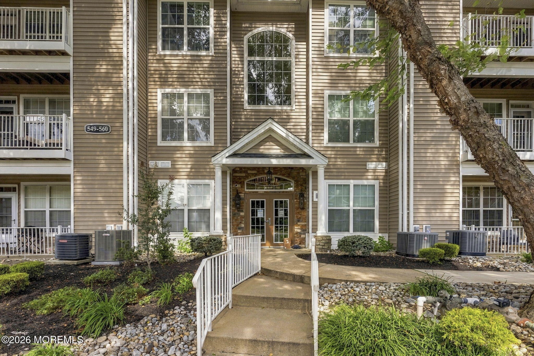 556 Saint Andrews Place Manalapan NJ 07726