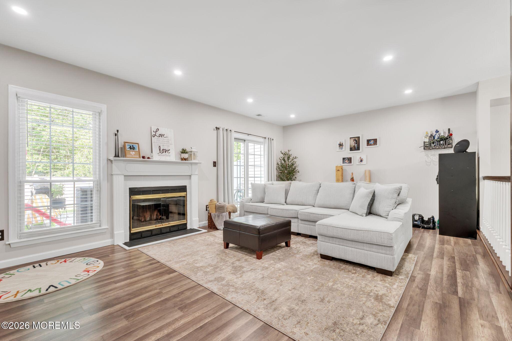 4 Vassar Place Morganville NJ 07751