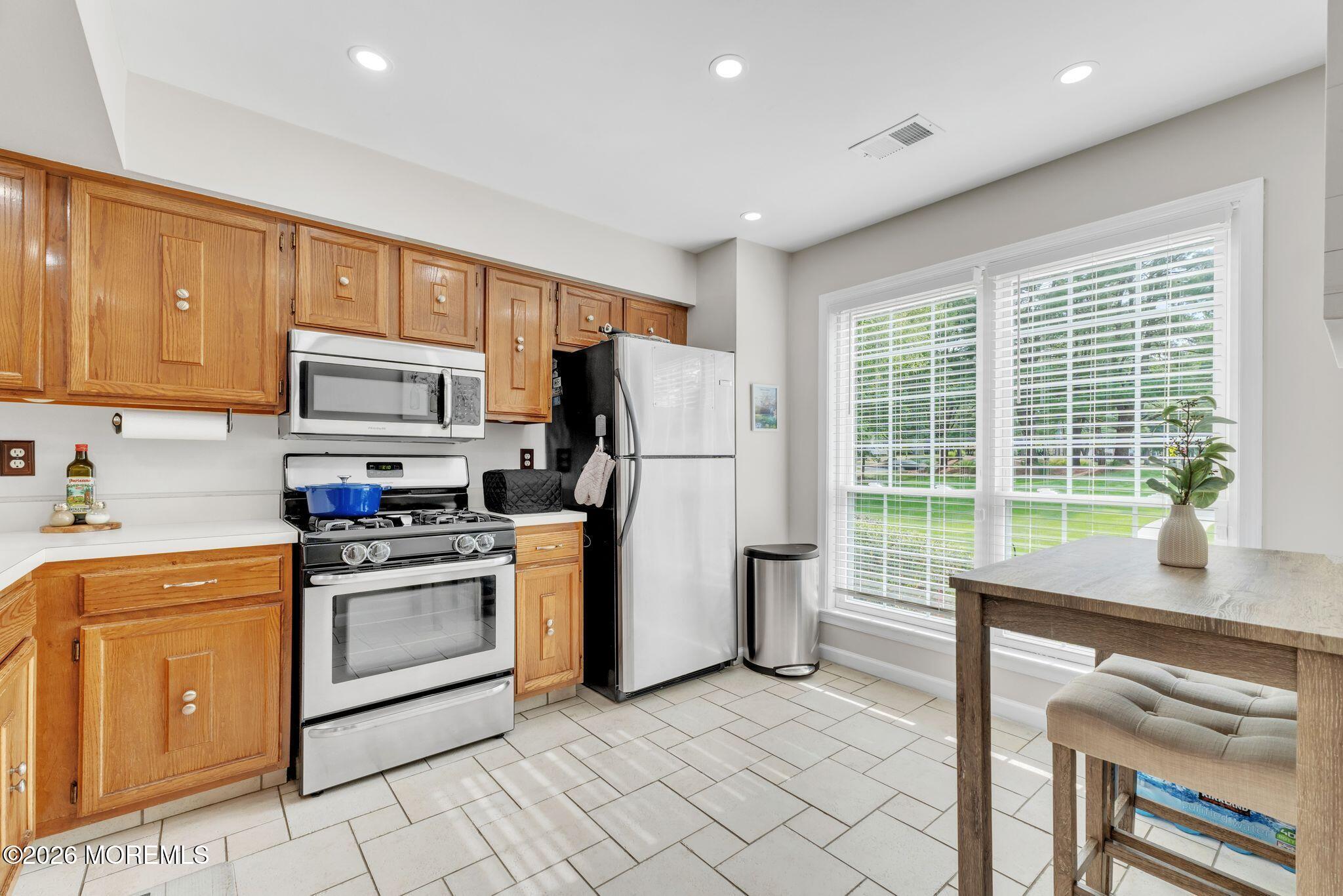 4 Vassar Place Morganville NJ 07751