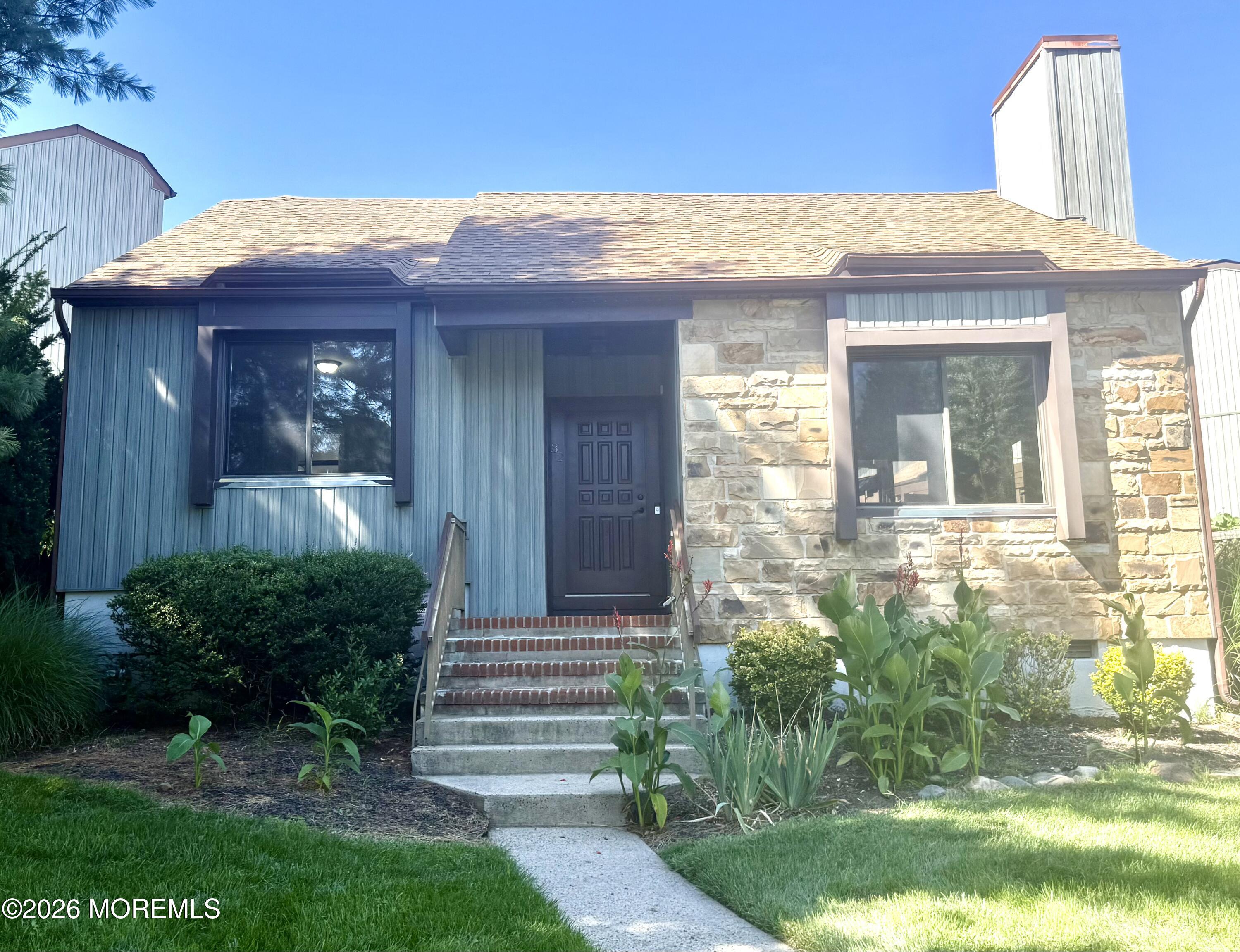 32 Emerald Lane Old Bridge NJ 08857