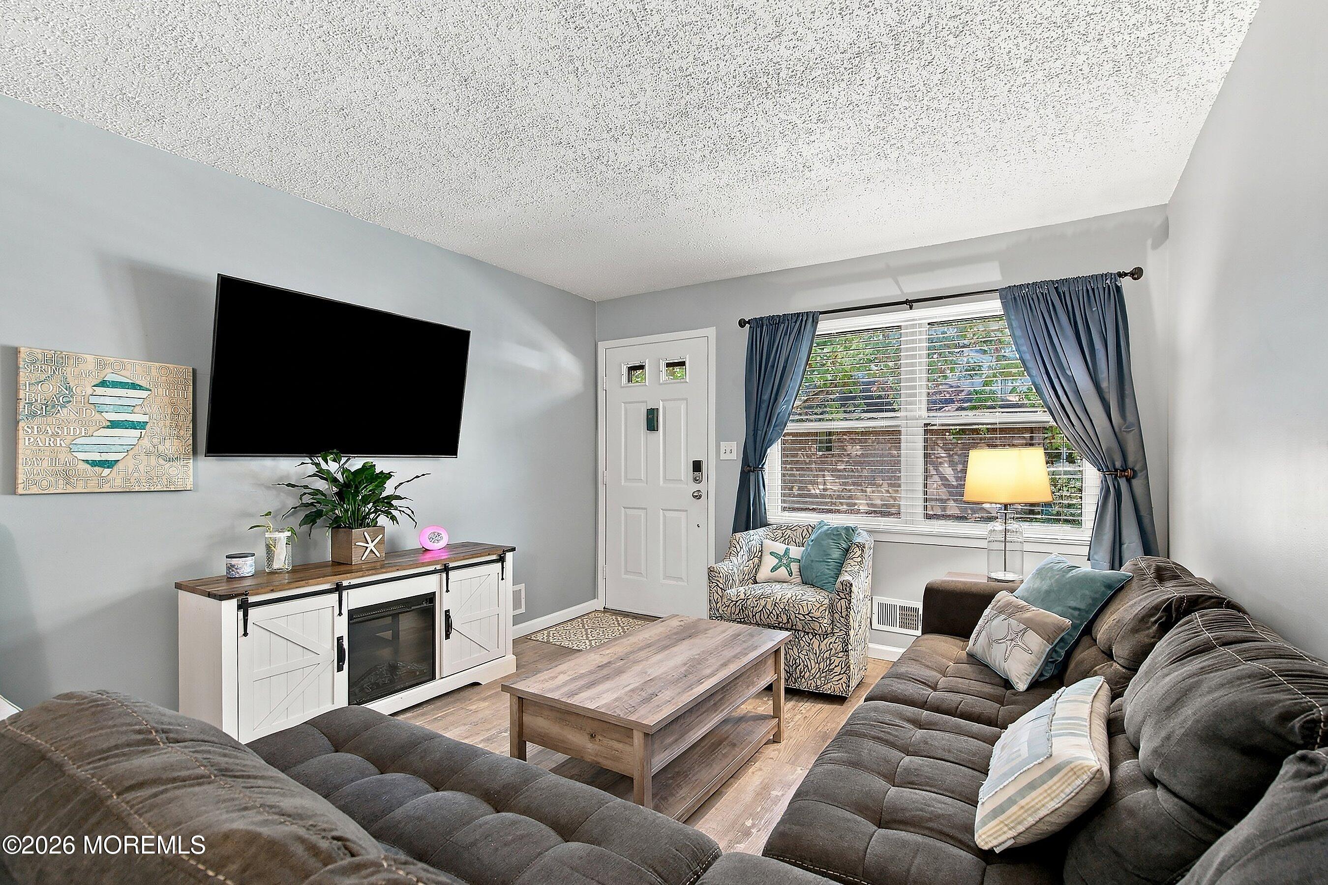 730 Kevin Court Brick NJ 08724