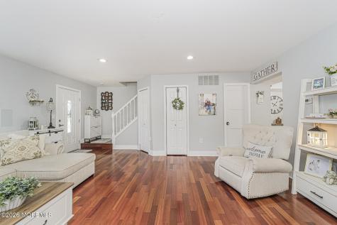 4 Shilling Way Jackson NJ 08527