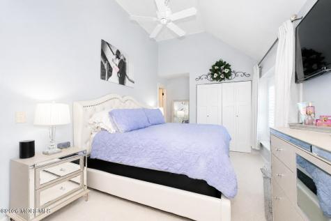 4 Shilling Way Jackson NJ 08527