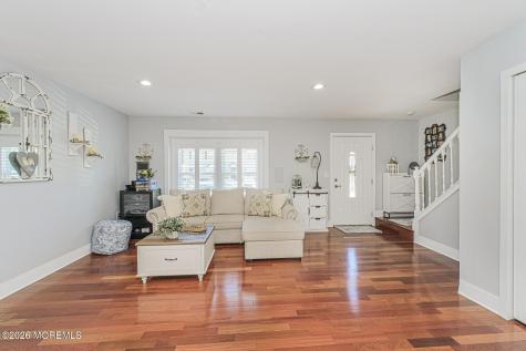 4 Shilling Way Jackson NJ 08527