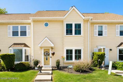 4 Shilling Way Jackson NJ 08527