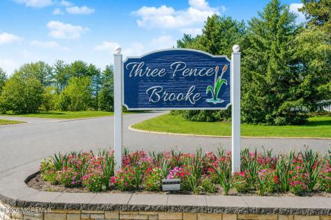 4 Shilling Way Jackson NJ 08527