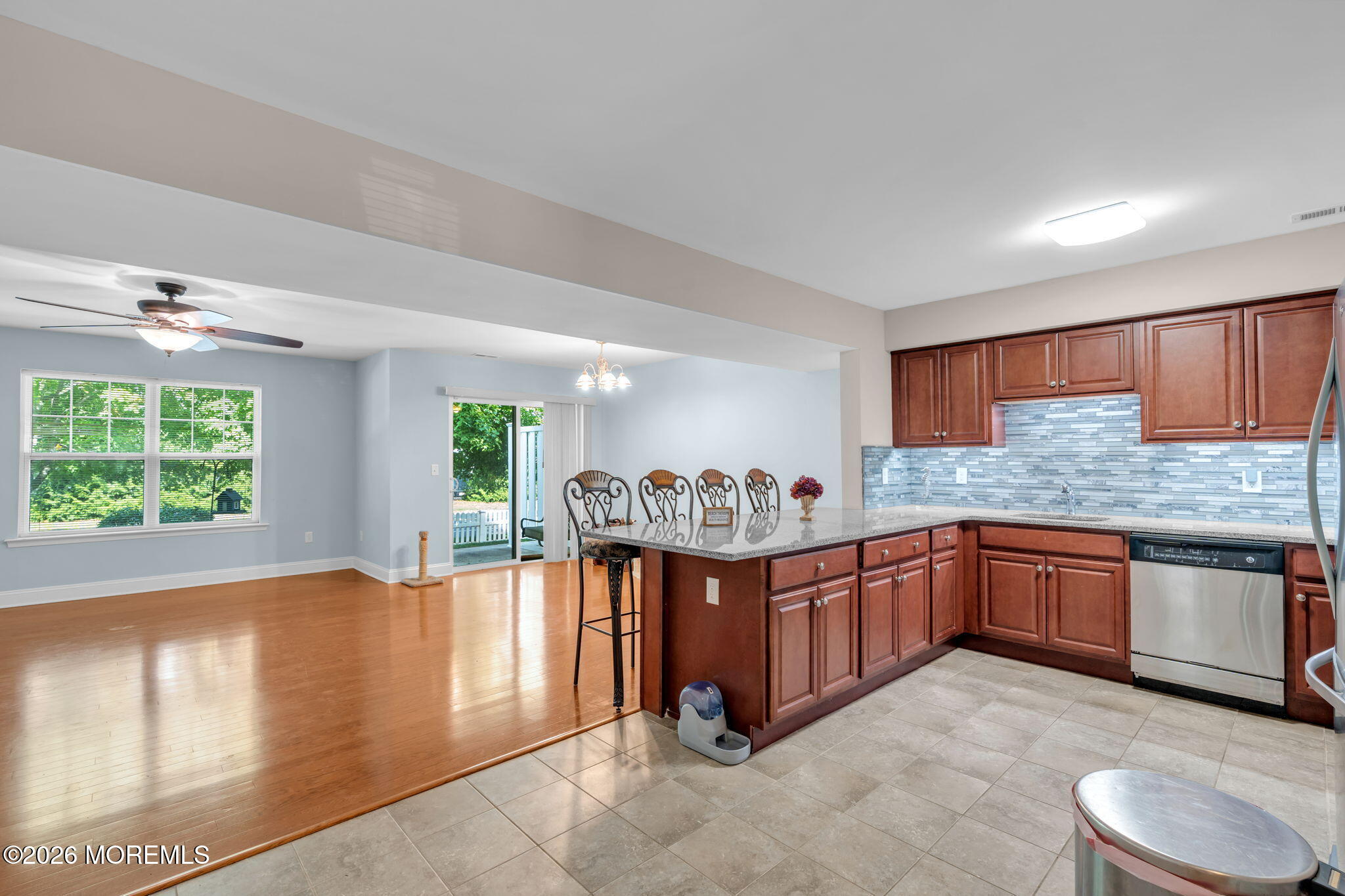 28 Wiley Way Toms River NJ 08757