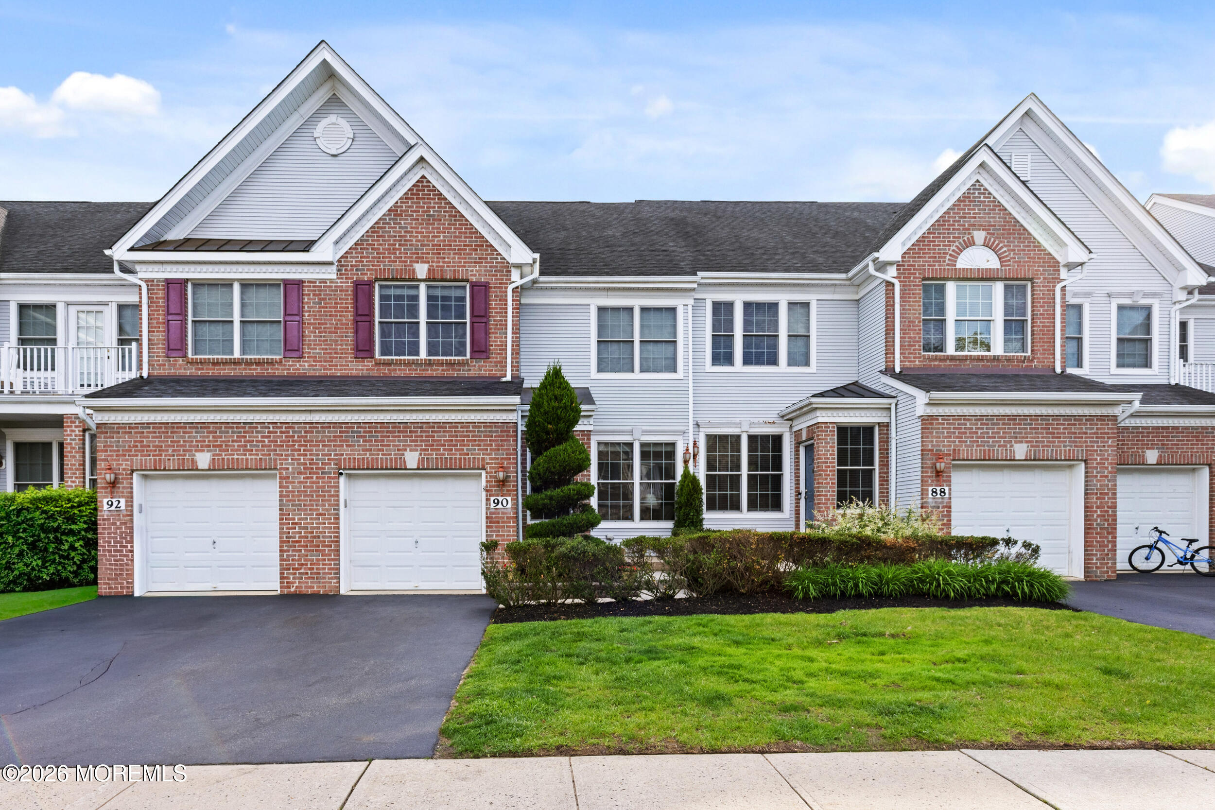 90 Deepwater Circle Manalapan NJ 07726