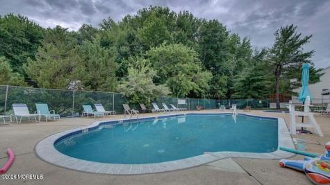 57 Chestnut Way Manalapan NJ 07726