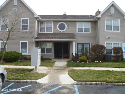76 Des Moines Court Tinton Falls NJ 07712