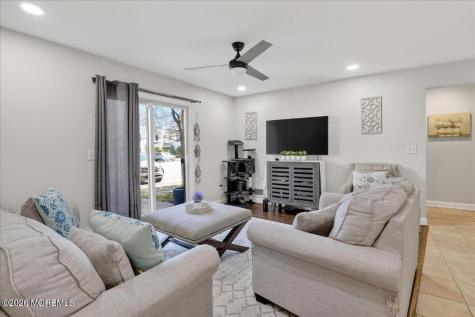 402 Daisy Court Jackson NJ 08527