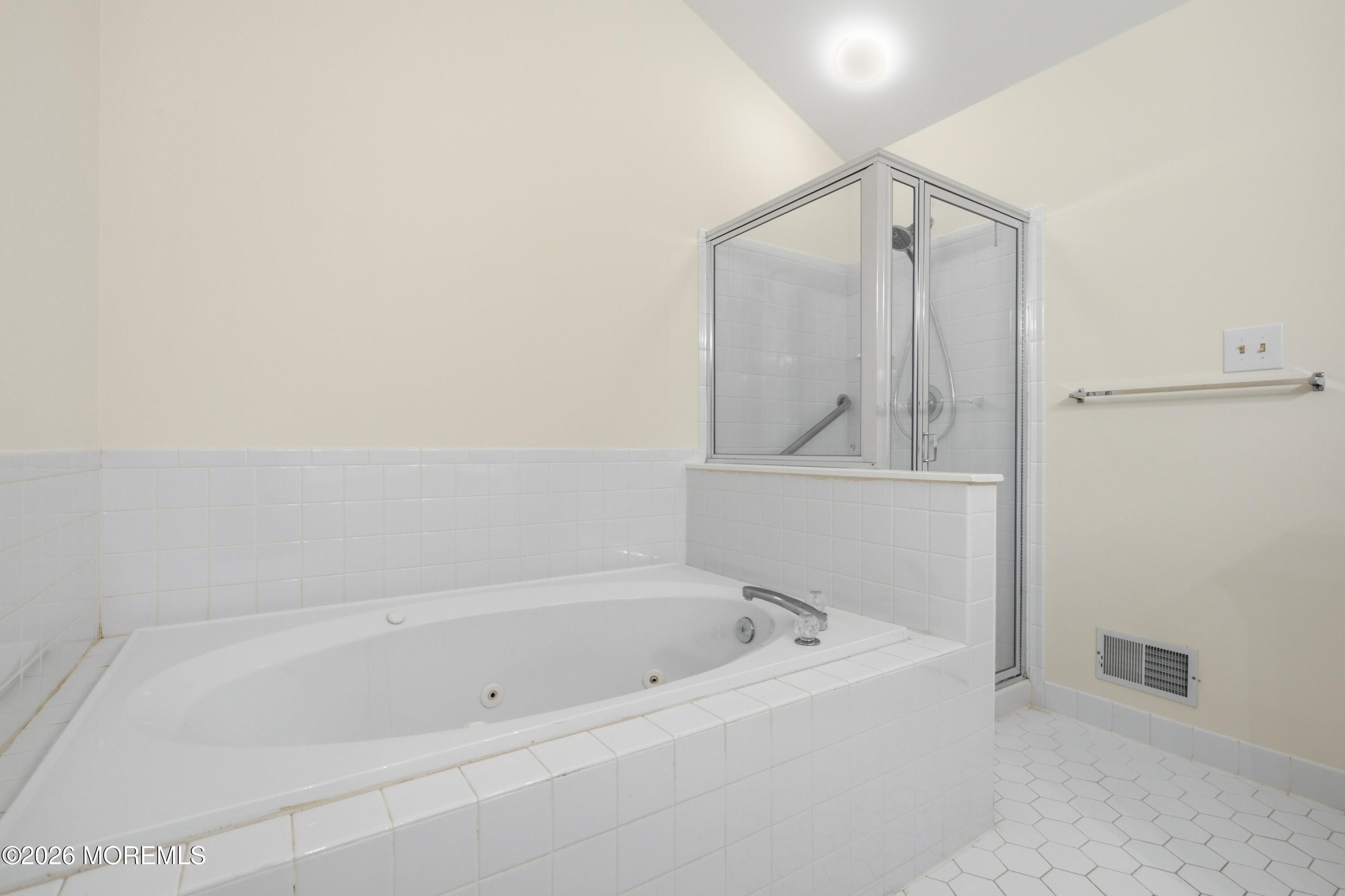 2002 Edwards Lane Toms River NJ 08753