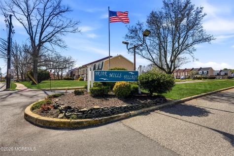 7 Briar Mills Drive Brick NJ 08724