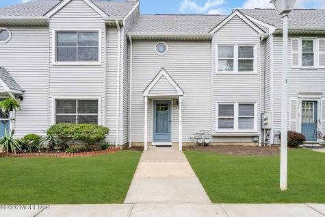 40 Independence Court Jackson NJ 08527