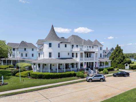 200 Monmouth Avenue Spring Lake NJ 07762