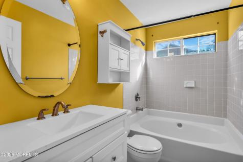 23 Crop Court Tinton Falls NJ 07753