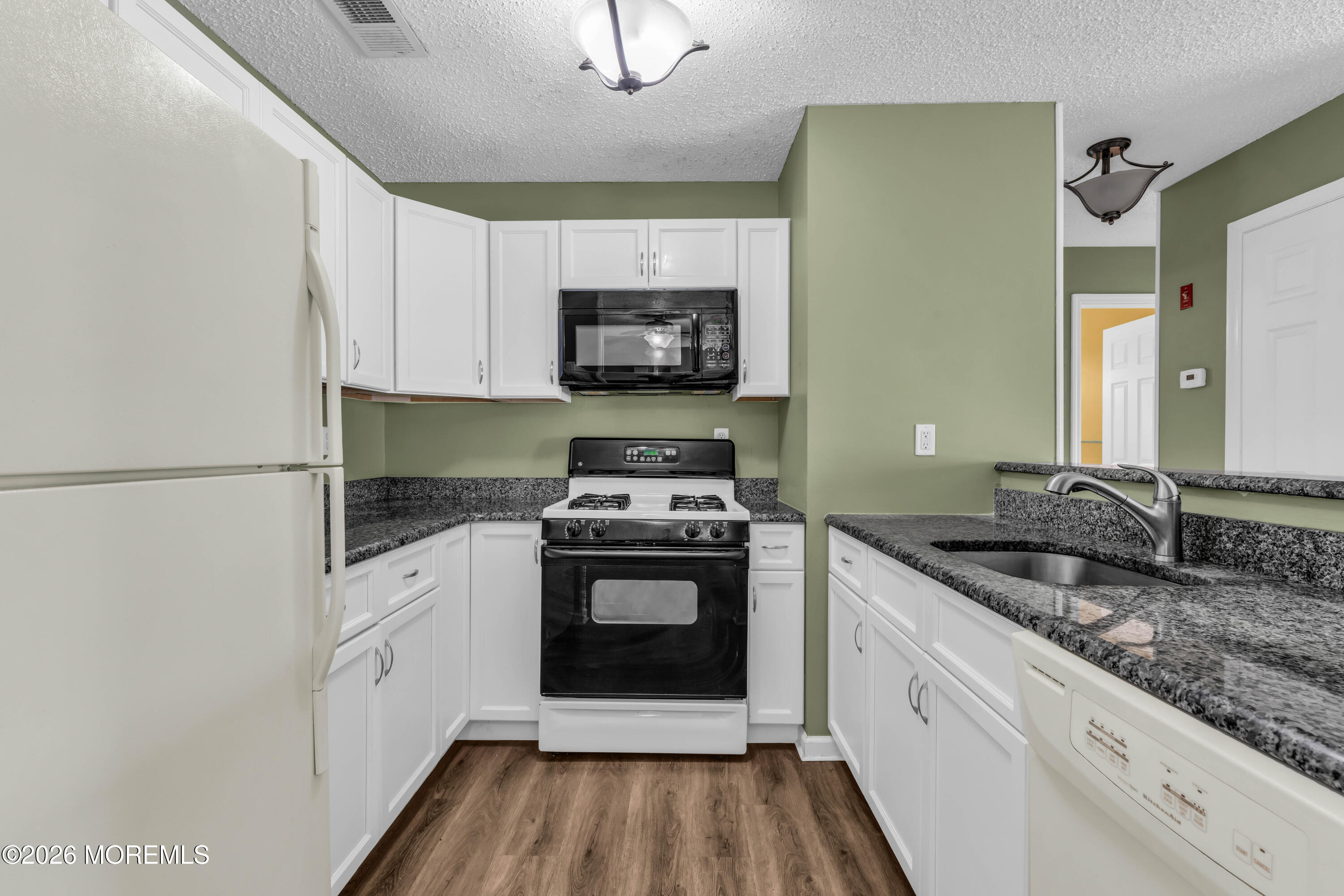 23 Crop Court Tinton Falls NJ 07753