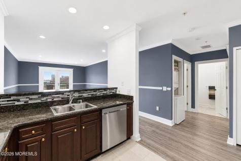 324 Promenade Edgewater NJ 07020