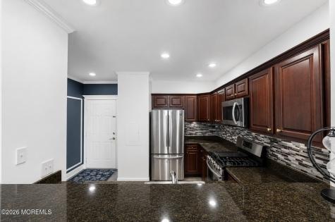 324 Promenade Edgewater NJ 07020