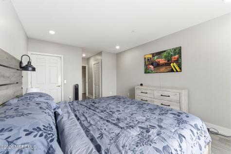 324 Promenade Edgewater NJ 07020