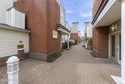 324 Promenade Edgewater NJ 07020