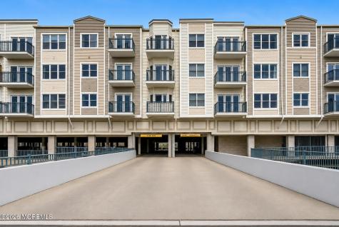 324 Promenade Edgewater NJ 07020