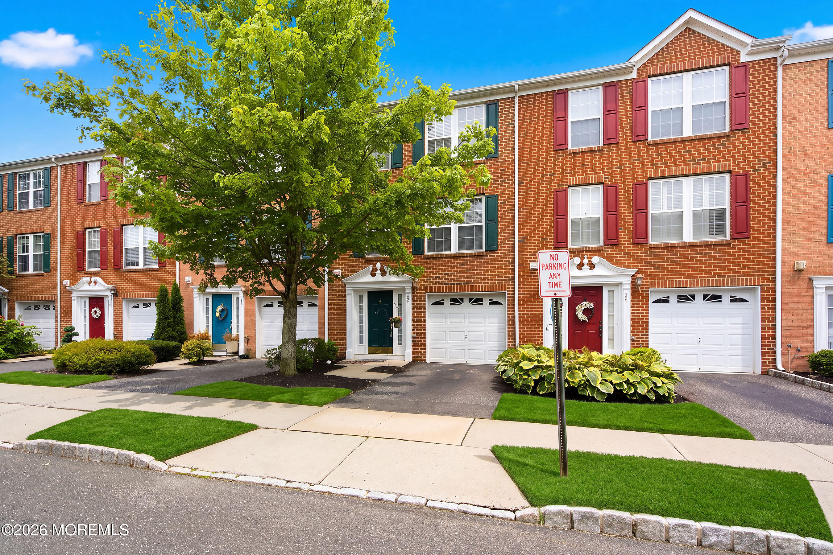 28 Abby Road Farmingdale NJ 07727