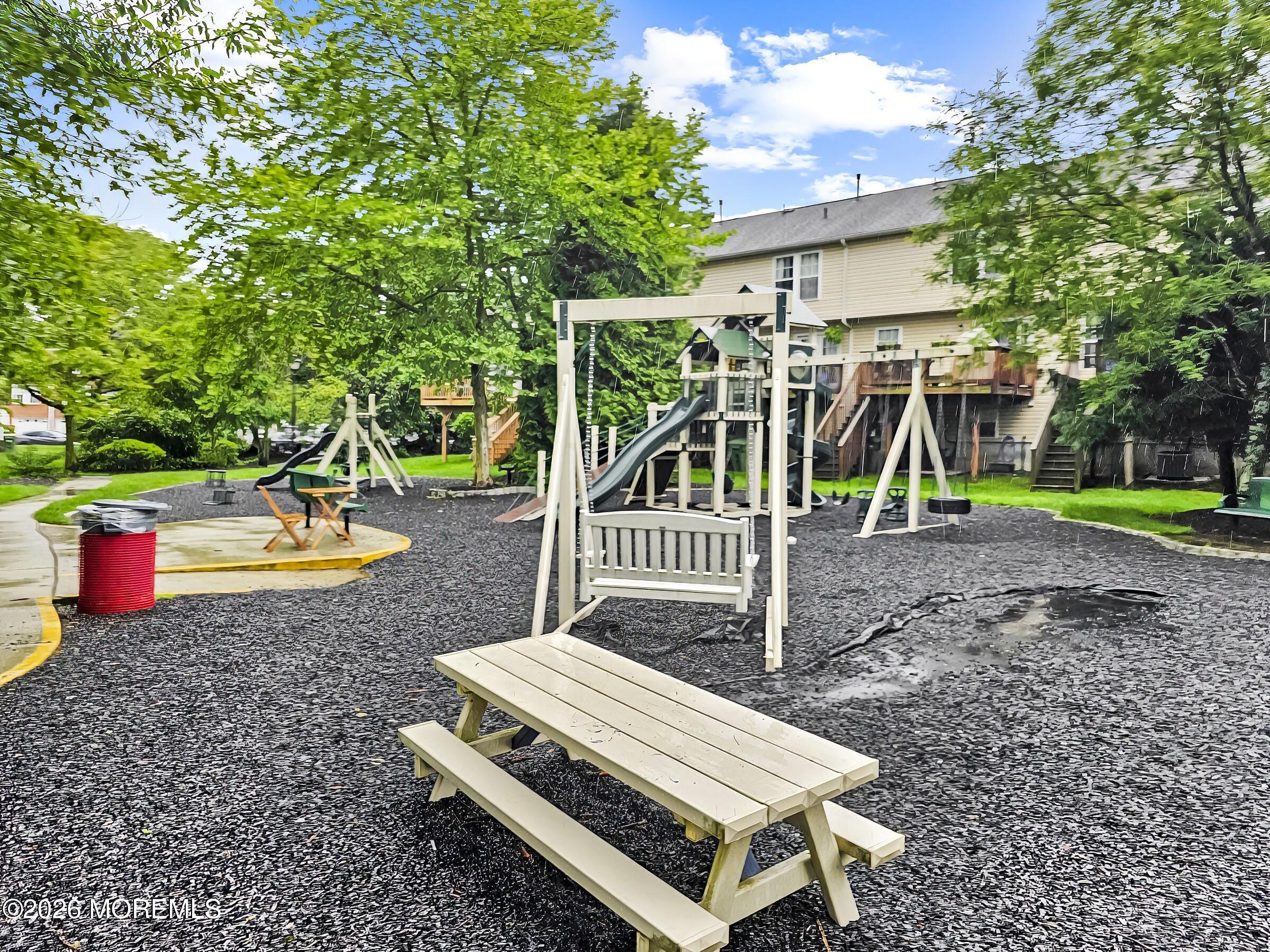 28 Abby Road Farmingdale NJ 07727