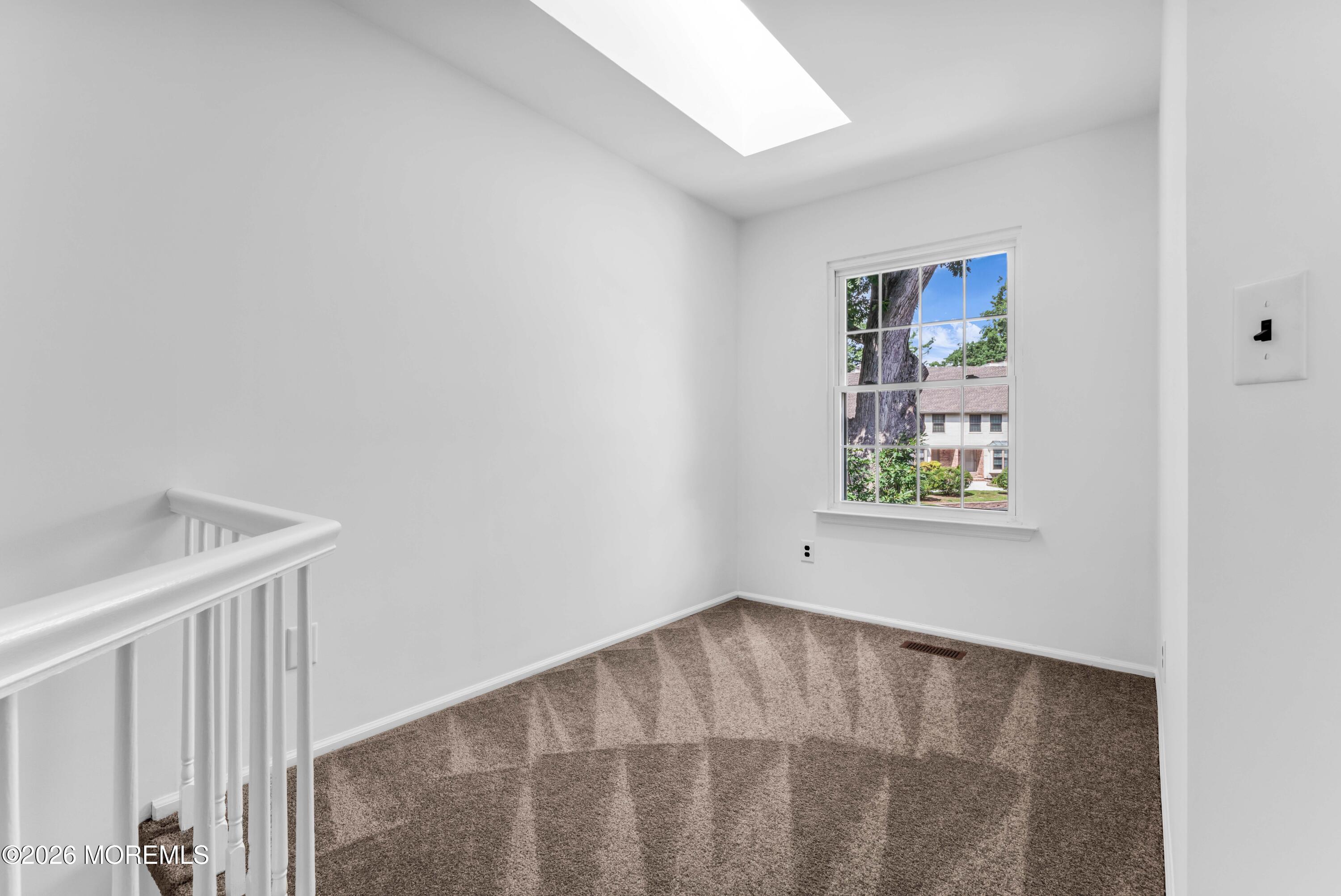 206 Bent Trail Toms River NJ 08753