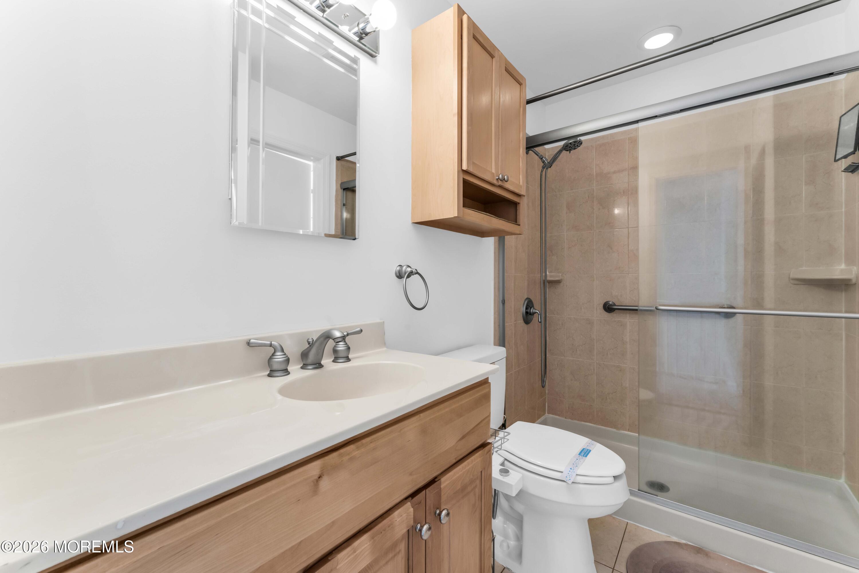 206 Bent Trail Toms River NJ 08753