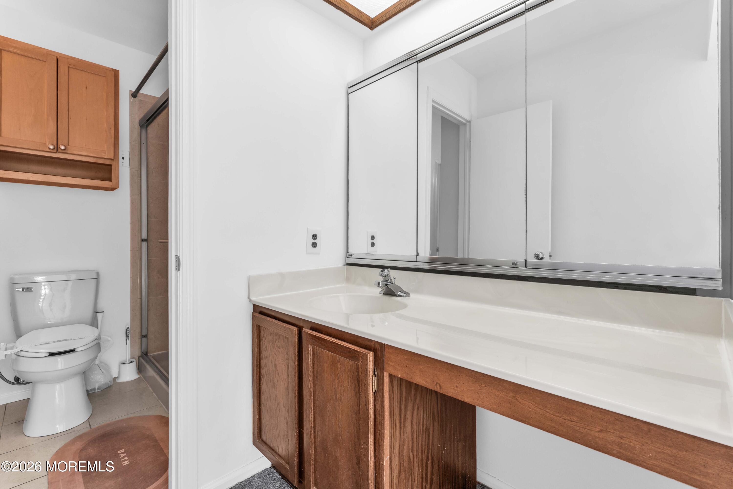 206 Bent Trail Toms River NJ 08753