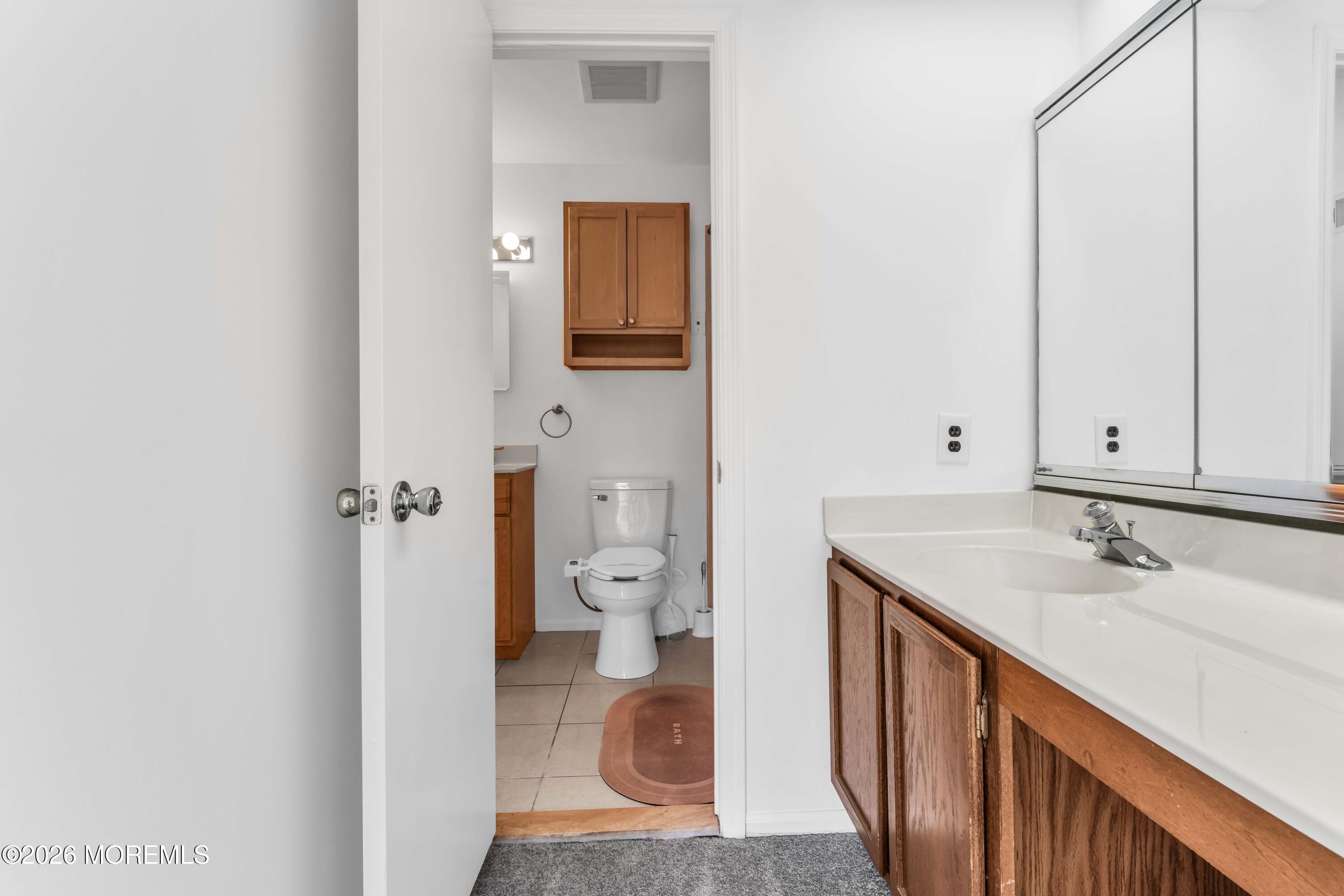 206 Bent Trail Toms River NJ 08753