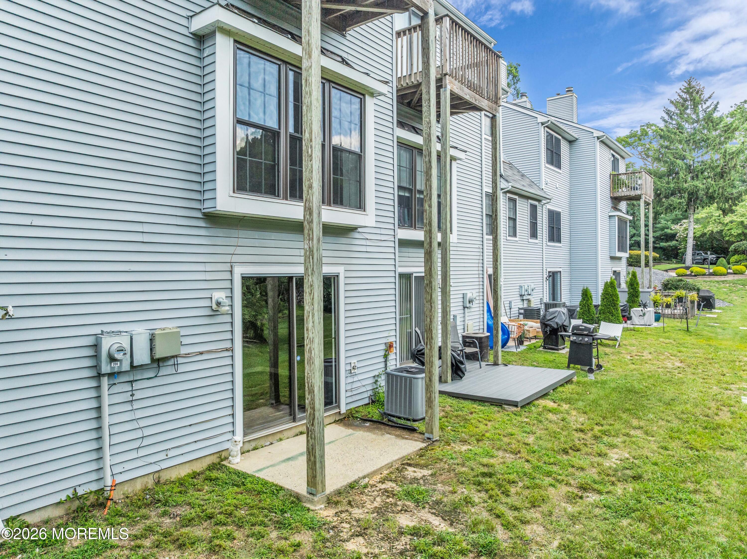 206 Bent Trail Toms River NJ 08753