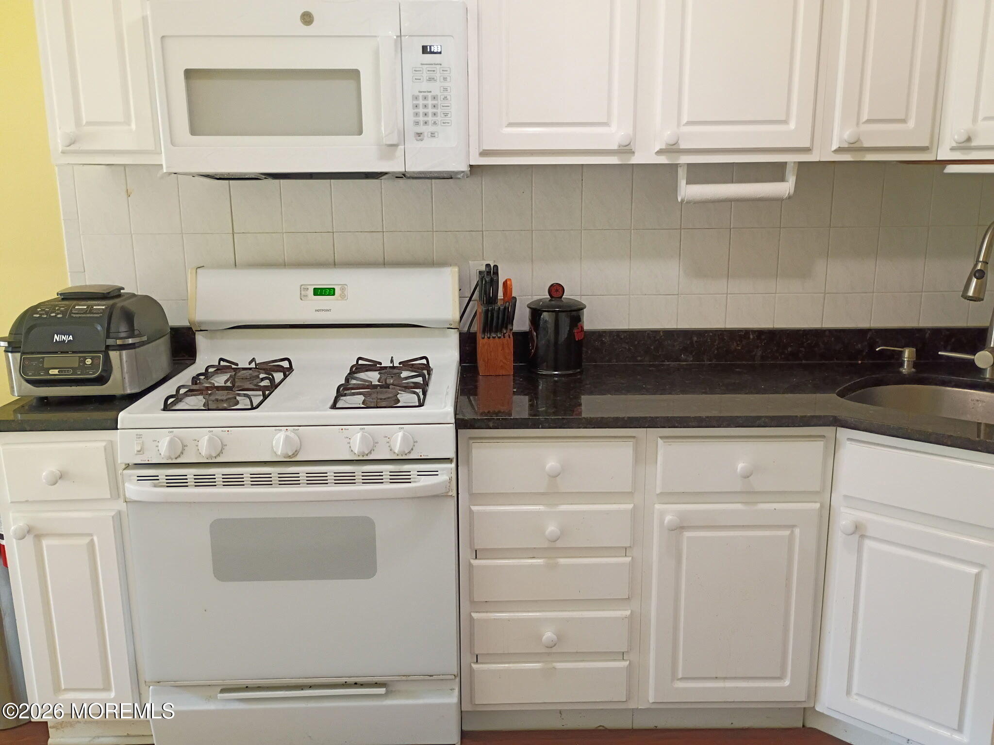 6 Lake Avenue East Brunswick NJ 08816