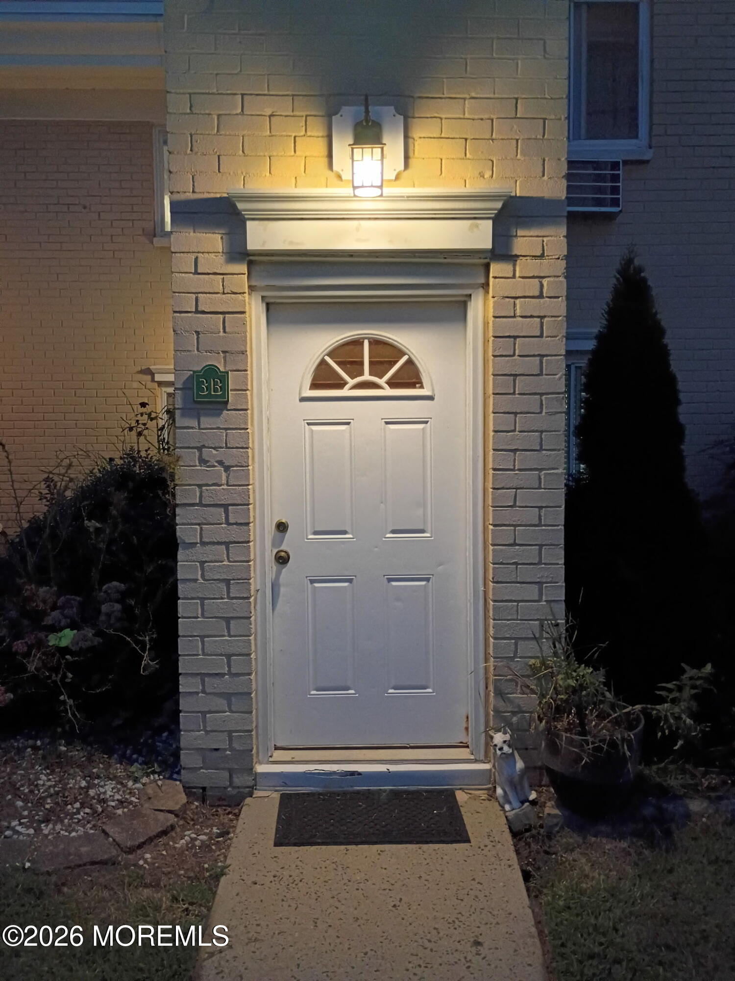 6 Lake Avenue East Brunswick NJ 08816