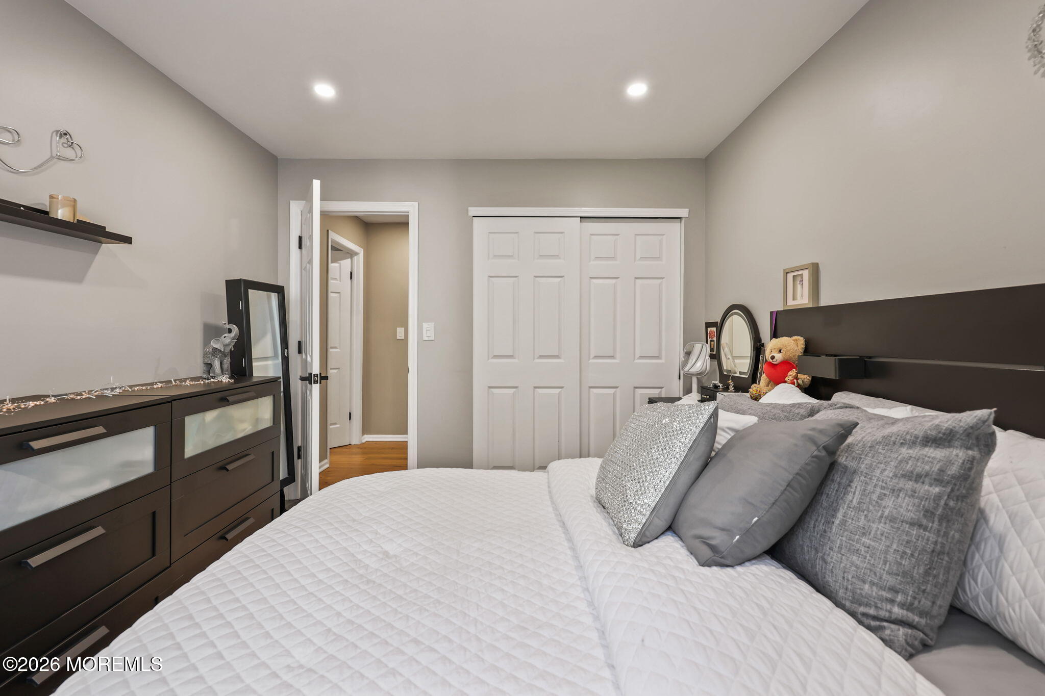 25 Sandpiper Drive Sayreville NJ 08859