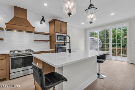 314 Auburn Terrace Manalapan NJ 07726
