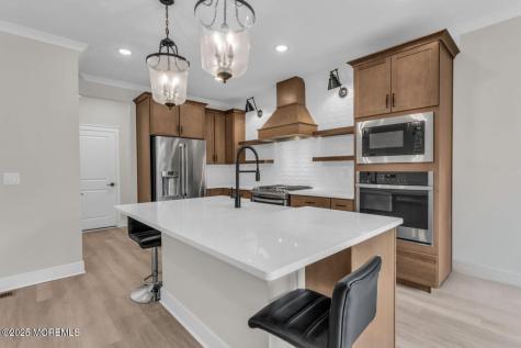 314 Auburn Terrace Manalapan NJ 07726