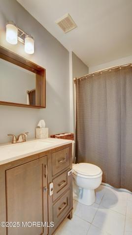 53 Winged Foot Court Howell NJ 07731