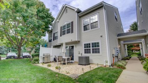 53 Winged Foot Court Howell NJ 07731