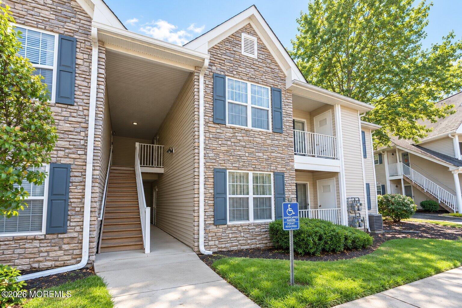 804 Wedgewood Circle Middletown NJ 07718