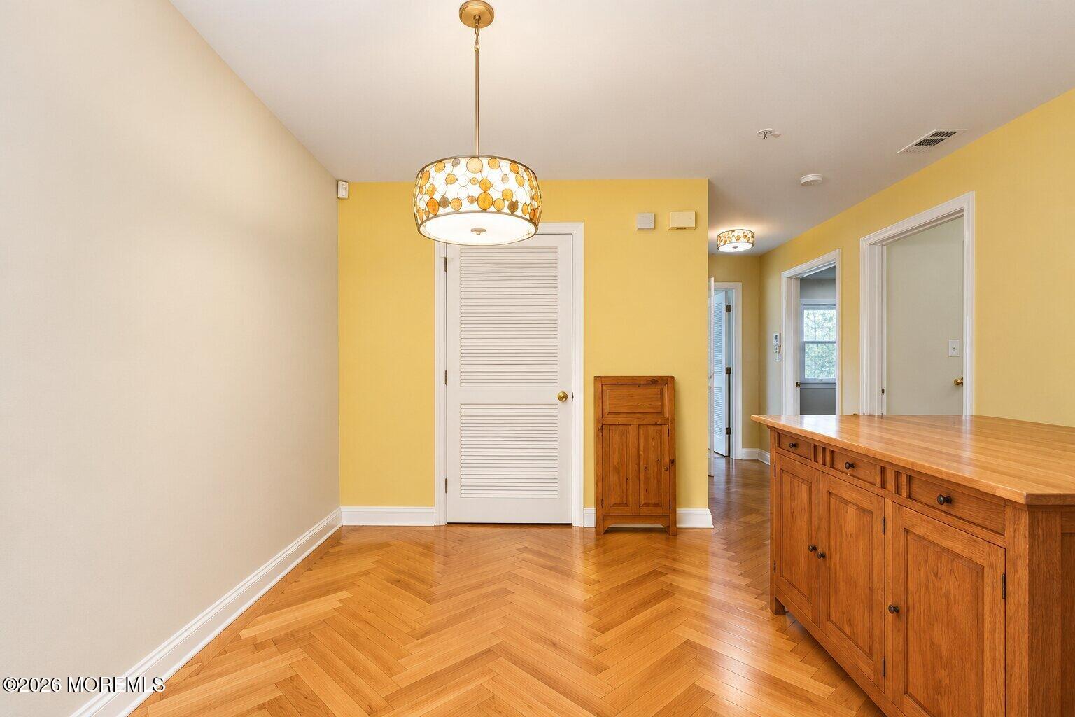 804 Wedgewood Circle Middletown NJ 07718