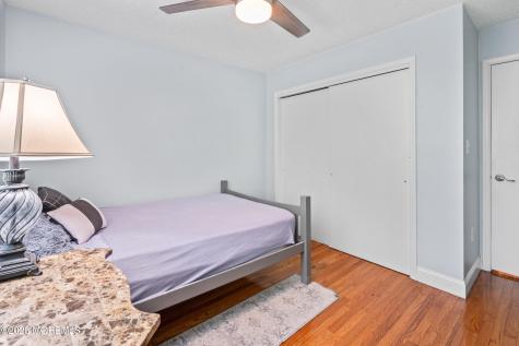 4202 Norma Place Toms River NJ 08755