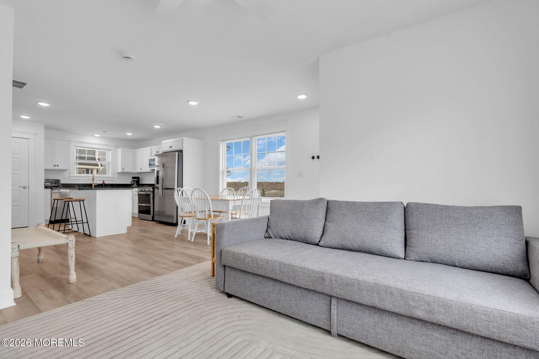 31 Shell Road Mantoloking NJ 08738
