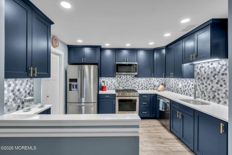 364 Mayfair Place Morganville NJ 07751