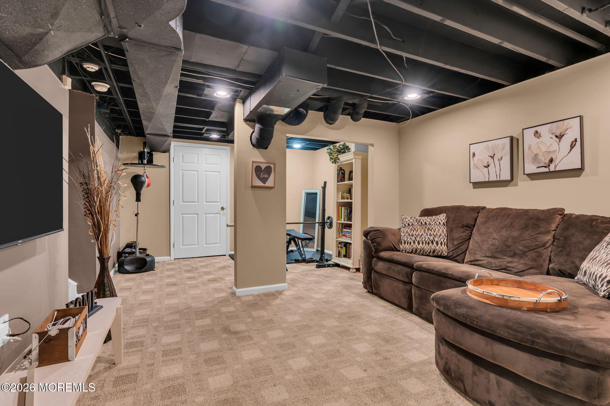 20 Oxford Lane Middletown NJ 07748