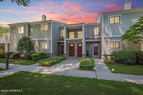 13 Elizabeth Court Tinton Falls NJ 07724