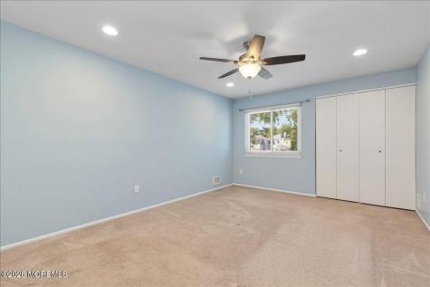 13 Elizabeth Court Tinton Falls NJ 07724