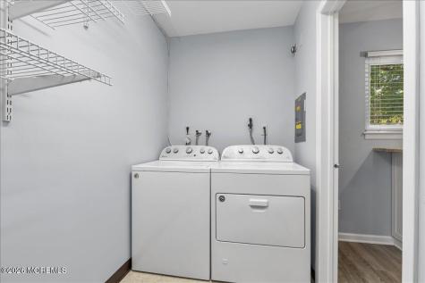 13 Elizabeth Court Tinton Falls NJ 07724