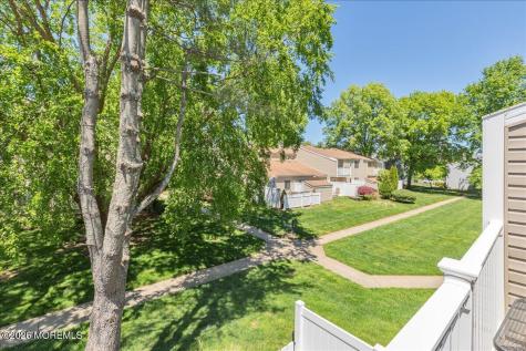 13 Elizabeth Court Tinton Falls NJ 07724